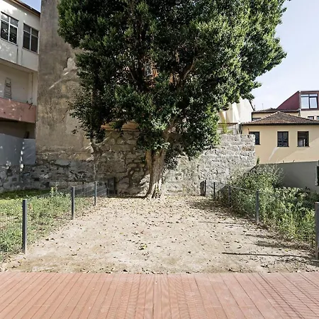 Paraiso -1b W/ Ac & Patio By Lovelystay * Oporto