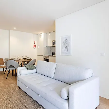 Paraiso -1b W/ Ac & Patio By Lovelystay Oporto