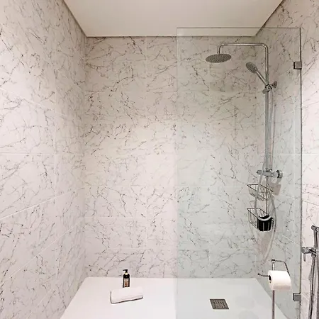 Paraiso -1b W/ Ac & Patio By Lovelystay Apartment Porto